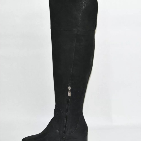 Black Knee-High Women's Boots - Picture 2 of 3